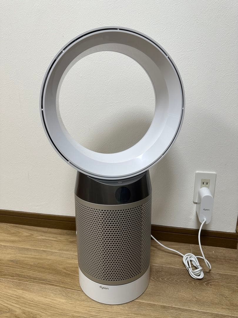Dyson Pure Cool ダイソン　空気清浄機能付き扇風機DP04