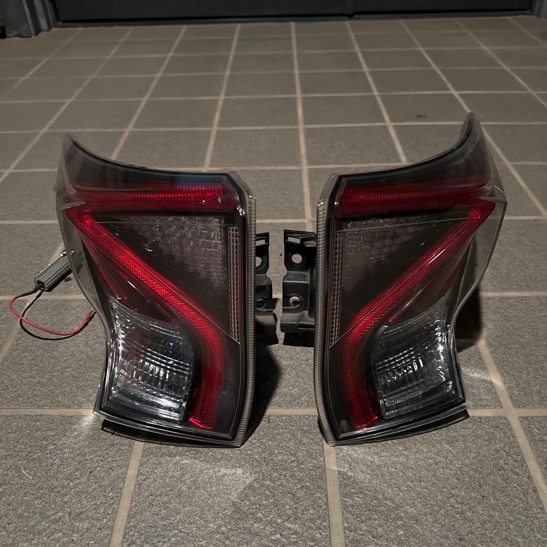 【SALE】プリウス50 前期 シーケンシャルテールランプ ワンオフ