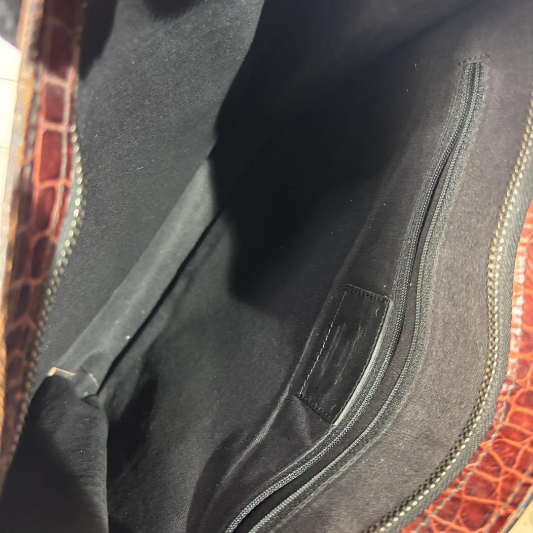 FURLA　vomo クロコ型押し トートバッグ 大容量 ボルドー　フルラ