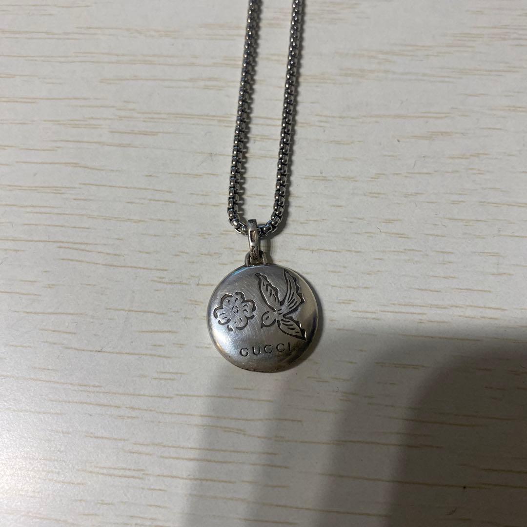 GUCCI シルバーネックレス 花と鳥