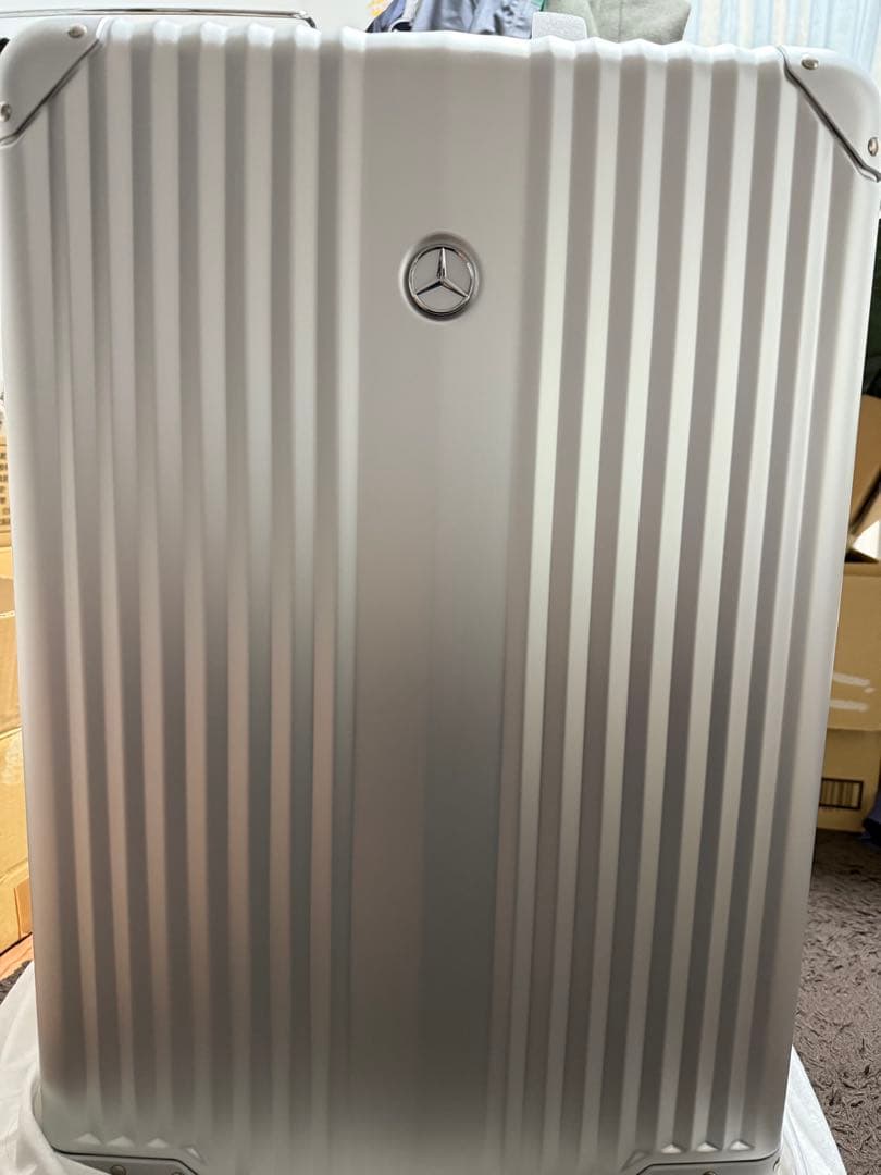 未使用　メルセデスべンツ　スーツケース　65ℓ