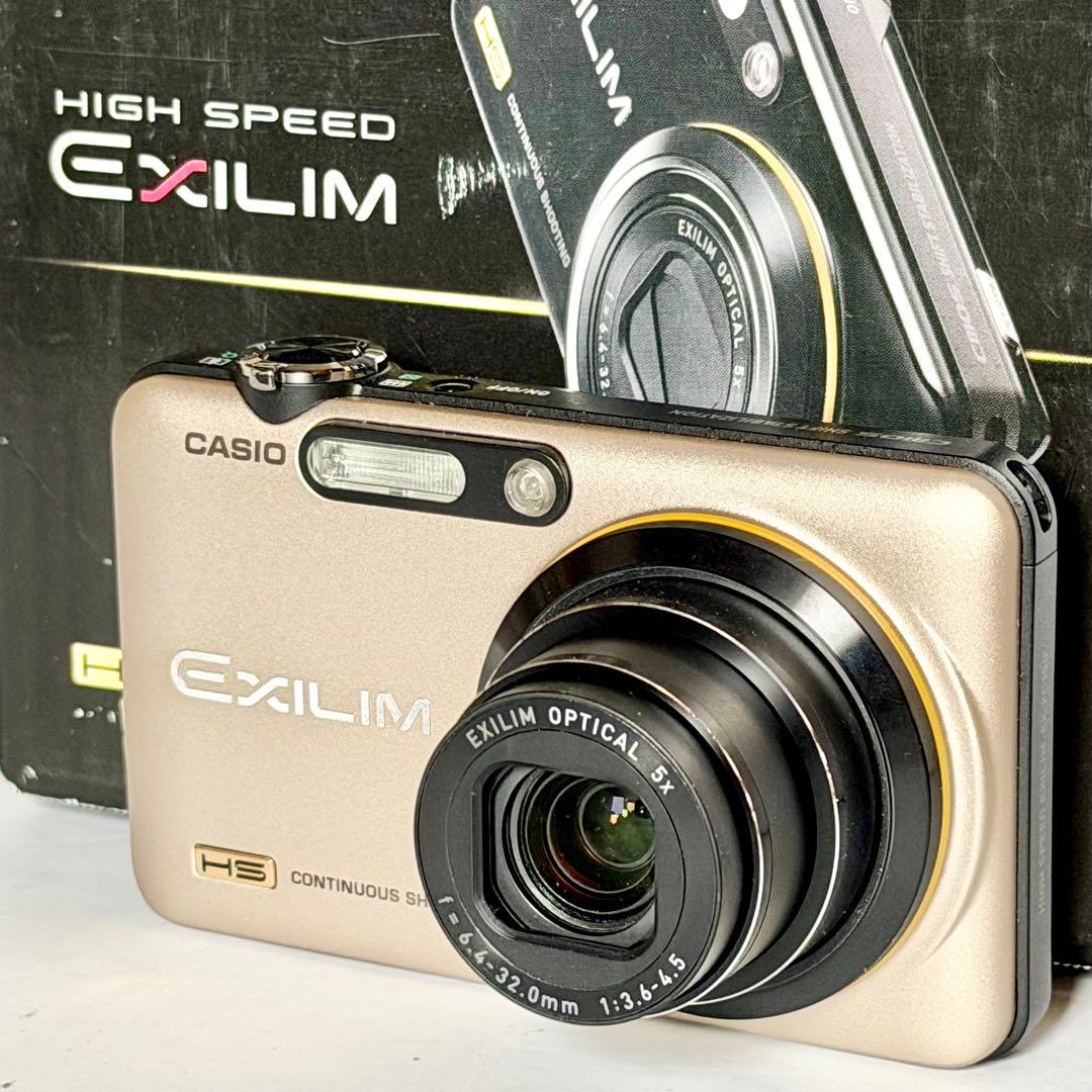 CASIO「EXILIM」EX-FC150