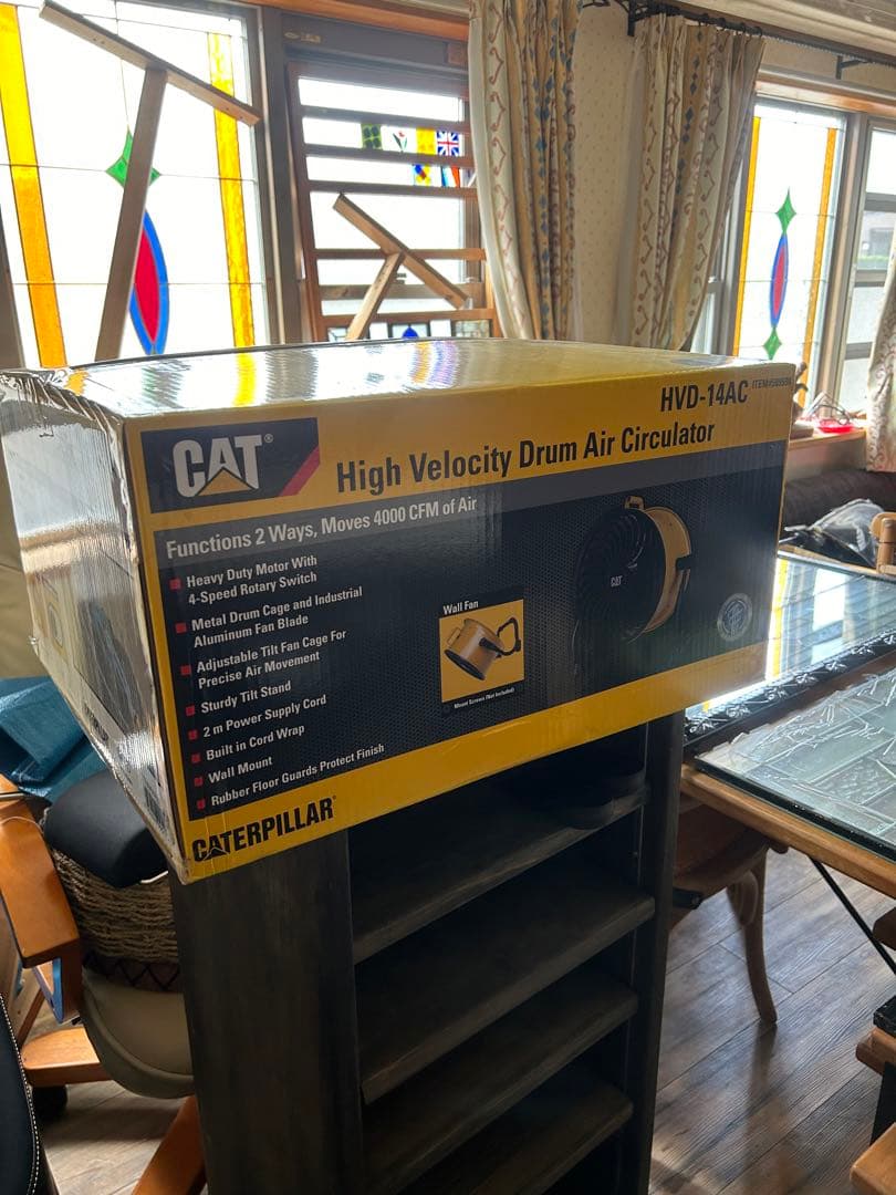 新品　未開封　キャタピラー　サーキュレーター