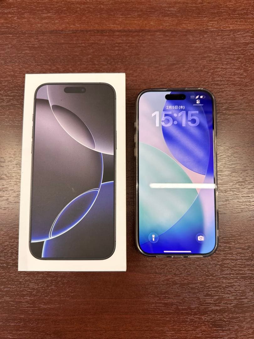 iPhone 16Pro Max、バッテリー状態 100%。