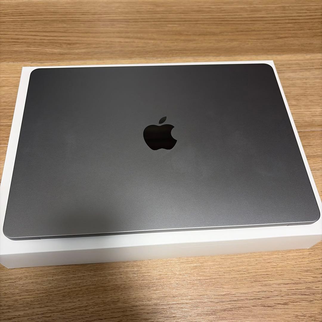 【美品】MacBook Air M3 24GB 512GB スペースグレイ