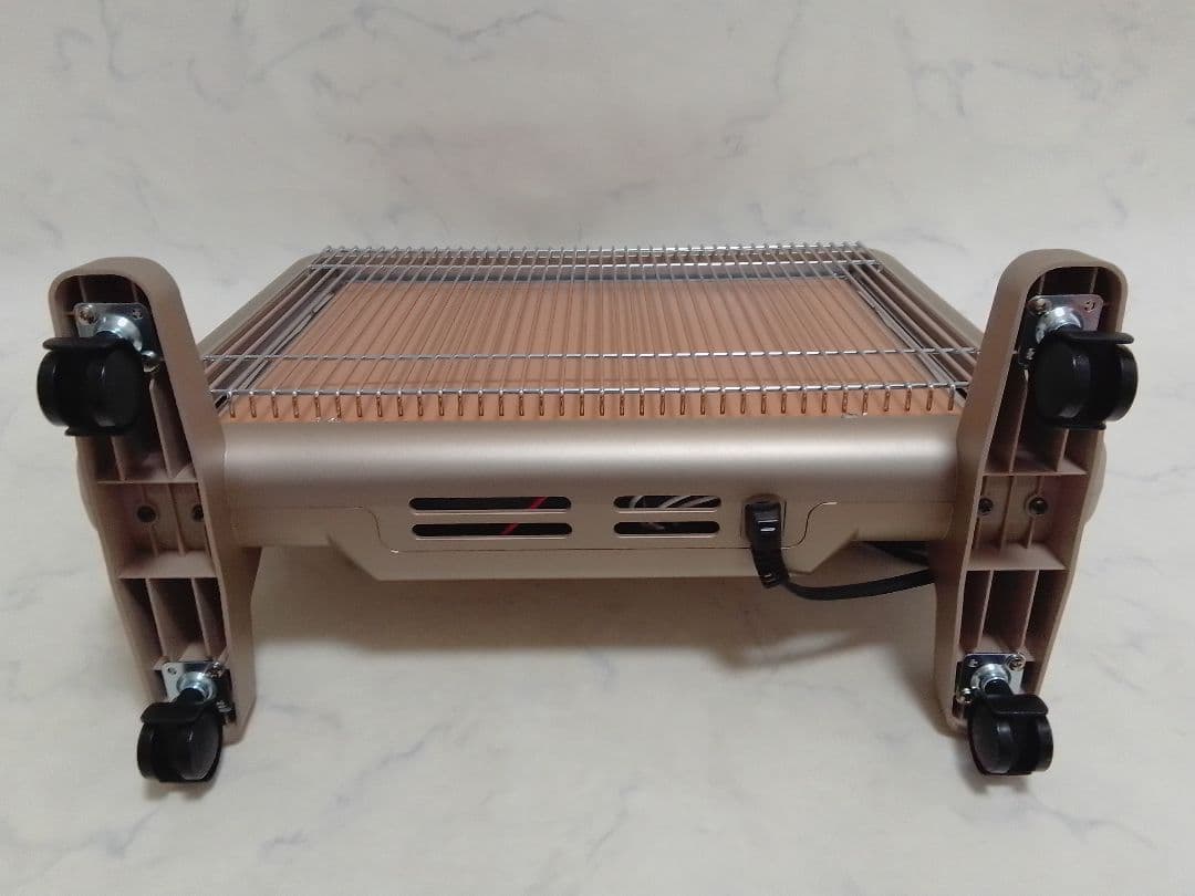 ☆美品☆ サンルミエ タイマー付き 遠赤外線パネルヒーター E800L-TM3