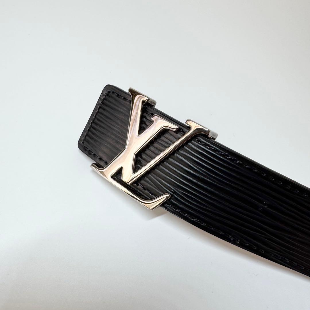 【極美品】ルイヴィトン サンチュール LV　イニシャル　エピ レザー ブラック