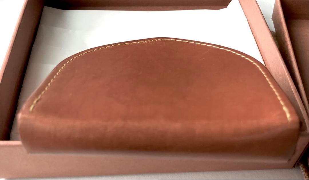 ルイヴィトン　ノマド　ケース