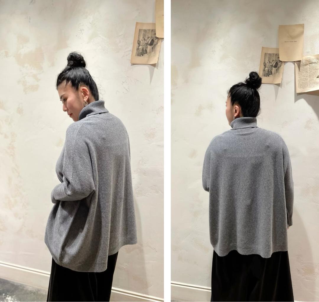 ハイネックBIGニット　BEARDSLEY