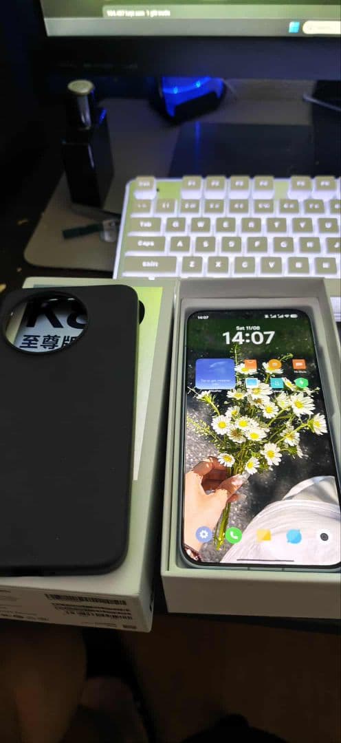 スマートフォン本体 Redmi K80 Ultra 12/256Gb