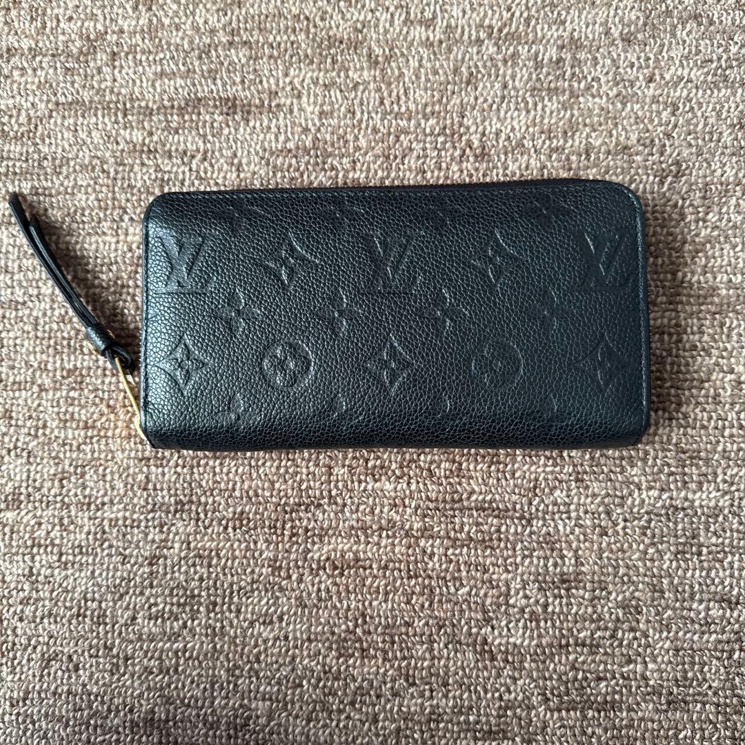 ［値下げ］[美品]ルイヴィトン　モノグラム　アンプラント　ジッピーウォレット　黒