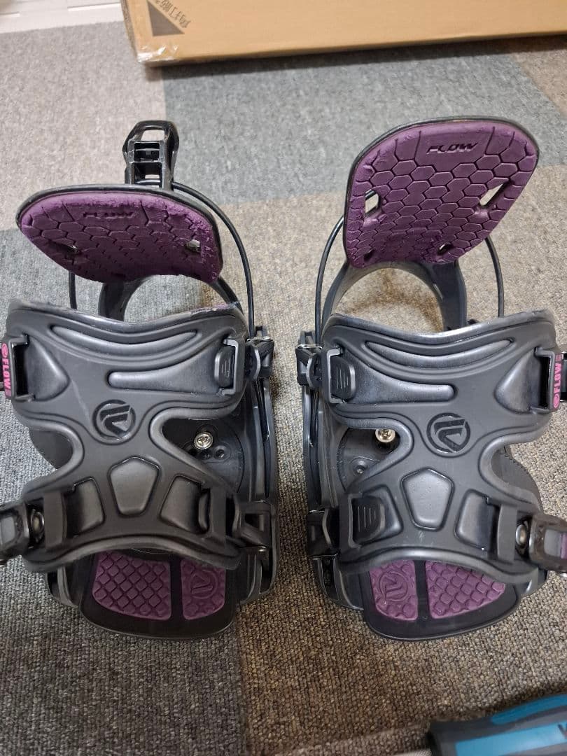 12月16日まで。Flow スノーボード ビンディング　リアエントリー