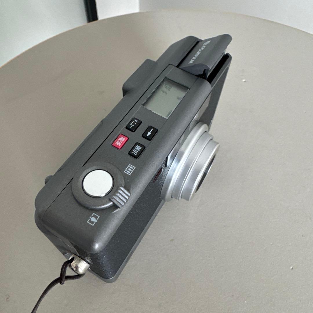 NATURA CLASSICA コンパクトカメラ　故障品