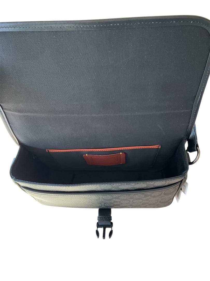 新品　COACH（コーチ ）メッセンジャーバッグ