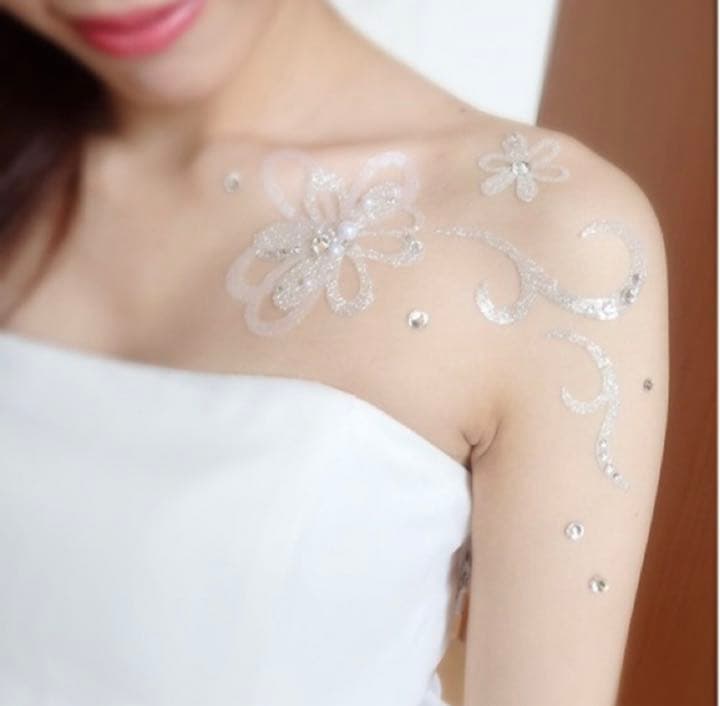 す*ん様 【（定価9万円以上）新品未使用】超お得！ボディジュエリーセット