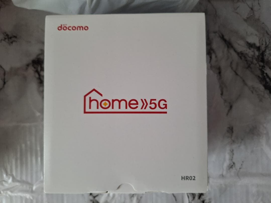 【新品未使用】docomo 5Gホームルーター HR02