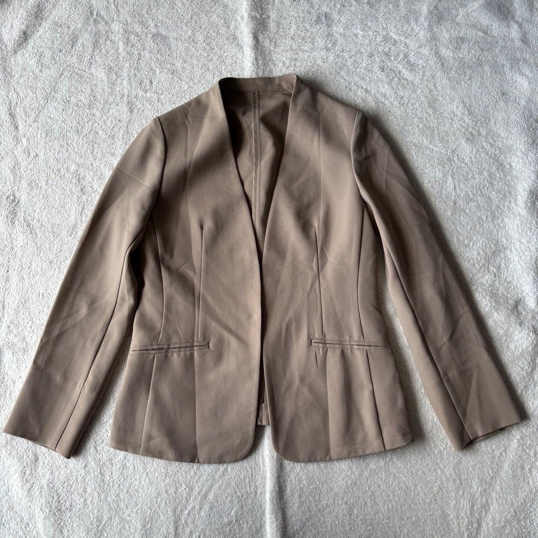 ✨️美品✨️ PLST プラステ スーツ ノーカラー ベージュ XS ストレッチ