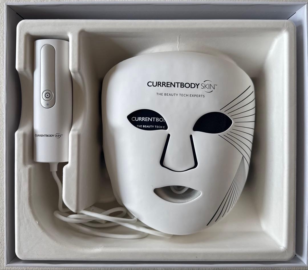 美品！CURRENTBODY SKINTLEDライトセラピーマスクシリーズ2