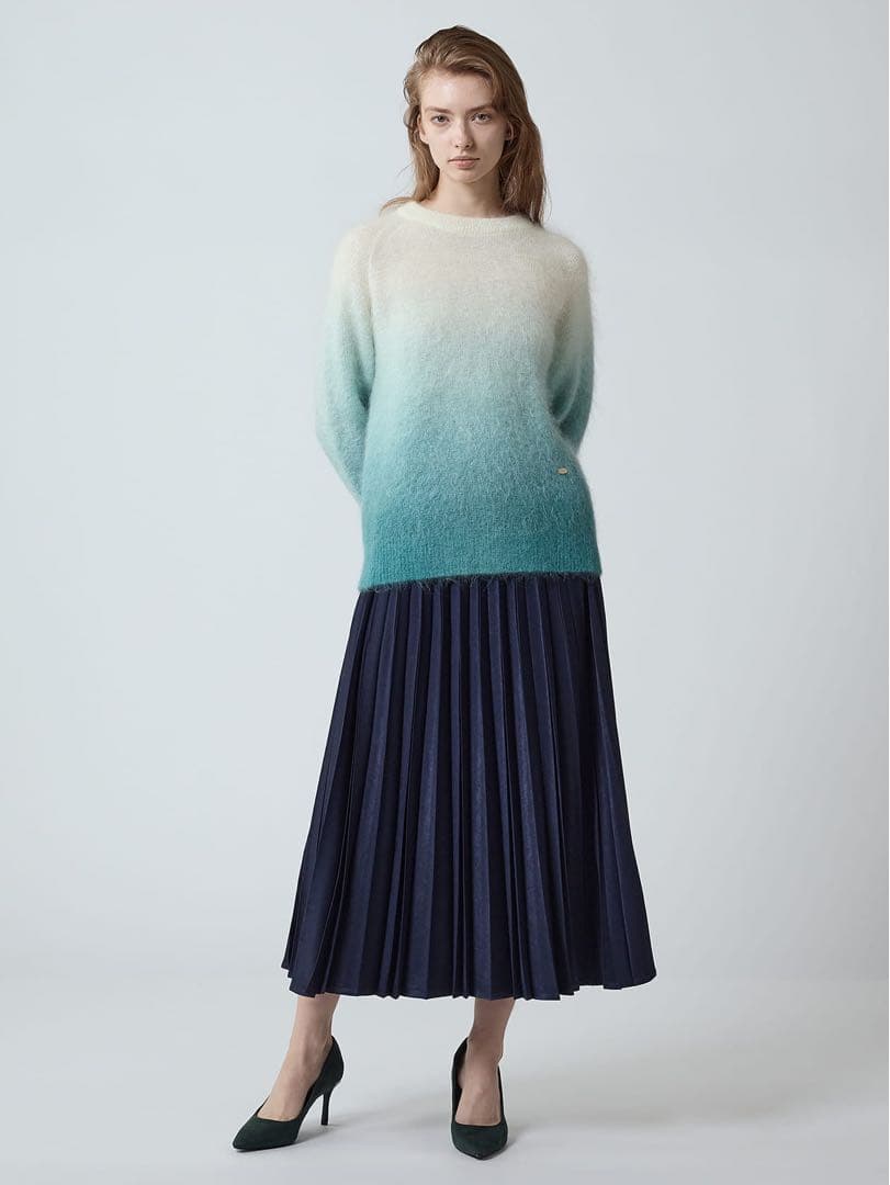 グラデーションモヘアニットAquascutum 新品