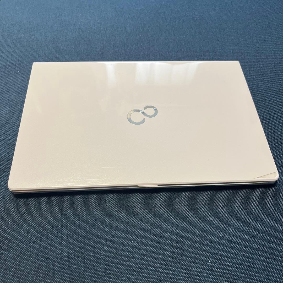 富士通 LIFEBOOK SH75/M