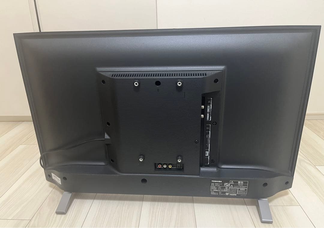 東芝 REGZA 32インチ液晶テレビ（32V34）