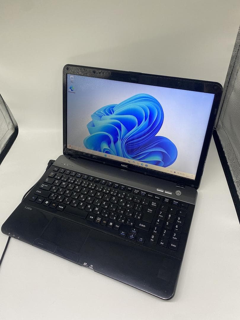 【NEC】爆速Corei7/新品SSD128GB 15.6 ノートパソコン D2