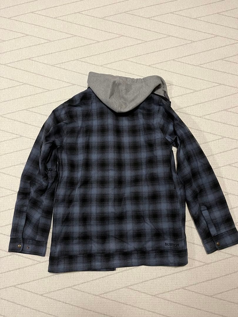 BURTON スノーボードウェア M 上下セット