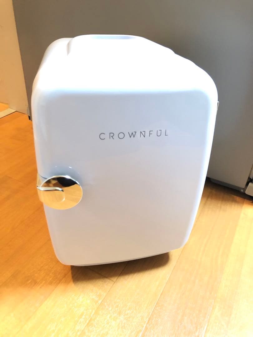 CROWNFUL ミニ冷蔵庫 保温・保冷室内車載両用 4L 冷温庫 0~60℃