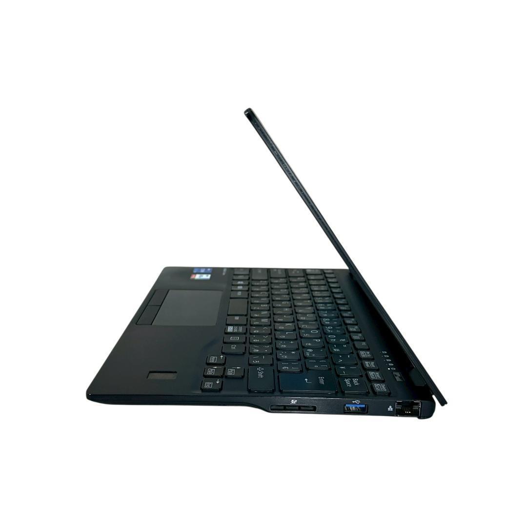 【美品】富士通 ノートパソコン U9311/F i5 11世代 超軽量 755