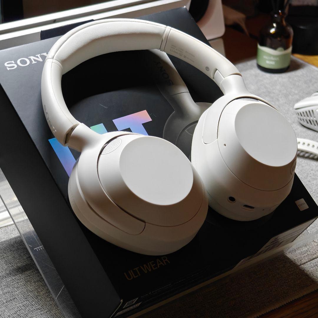 【中古品】SONY ULT WEAR ホワイト 外箱+付属品完備