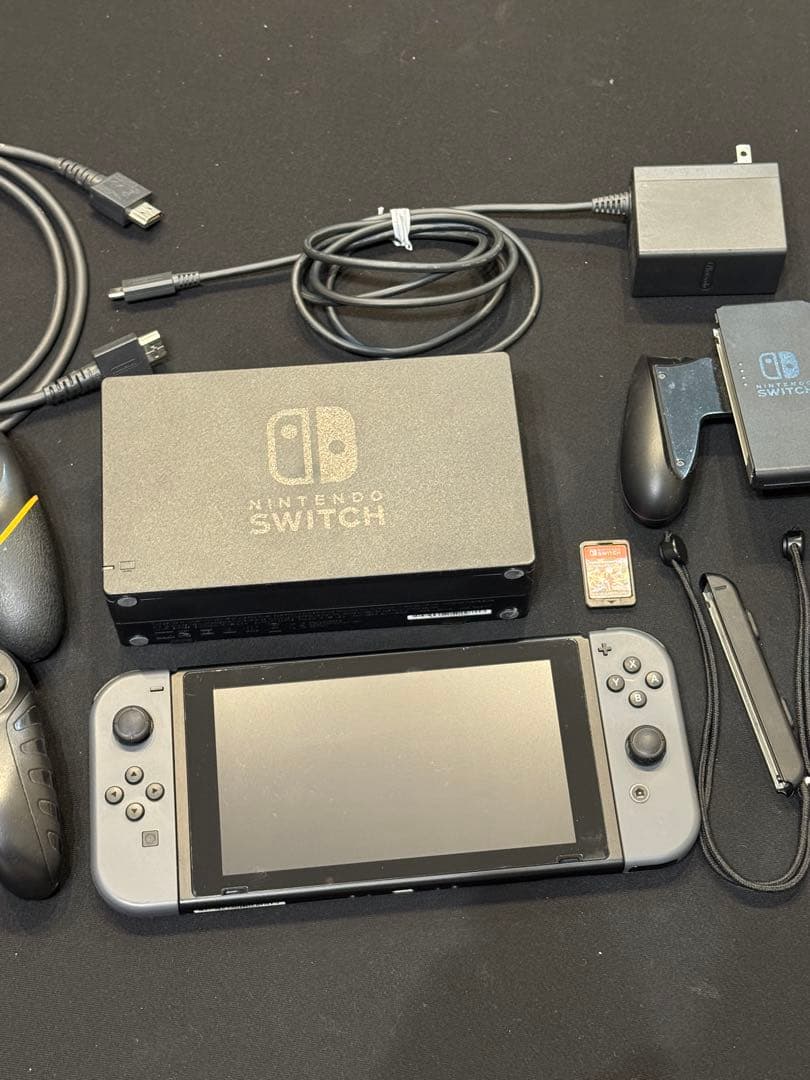 Nintendo Switch一式　マリオカート8DX セット