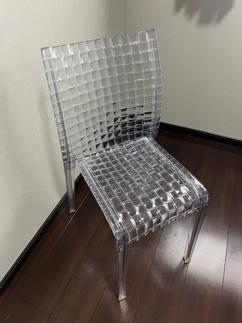 tom　Kartell カルテル　アミアミチェア　クリスタル