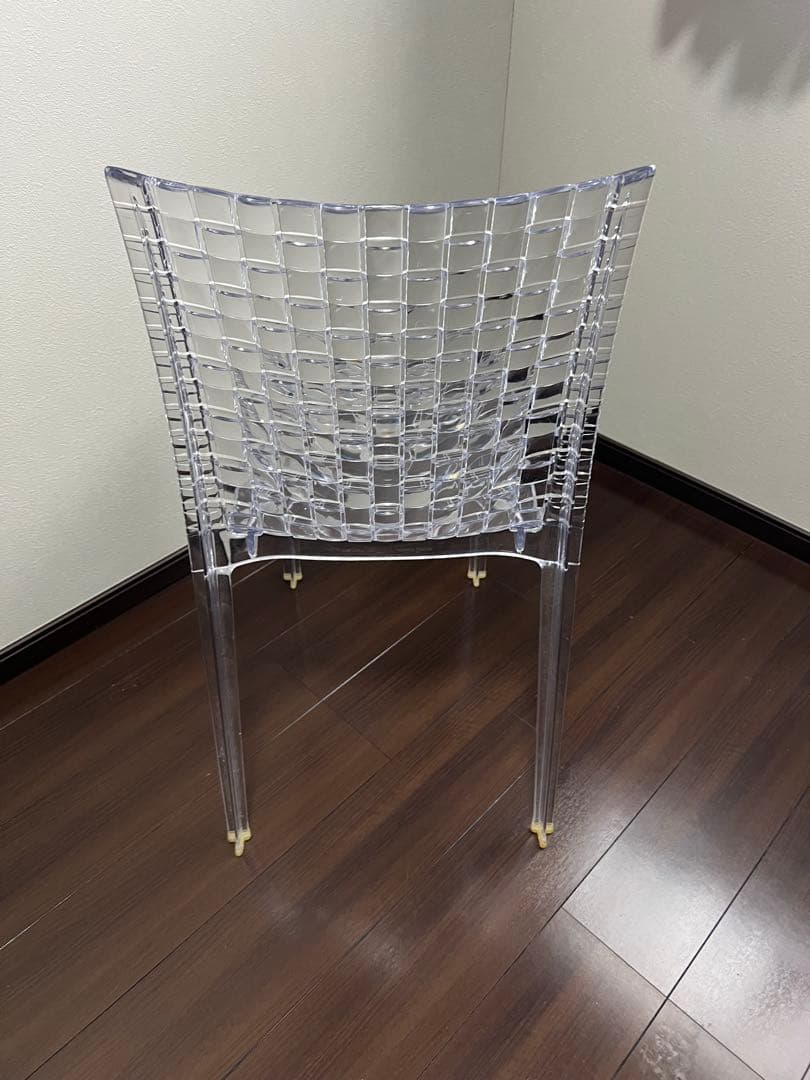 tom　Kartell カルテル　アミアミチェア　クリスタル