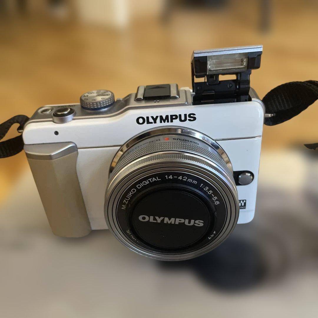 美品 OLYMPUS PEN Lite E-PL1 一眼 ズームレンズキット