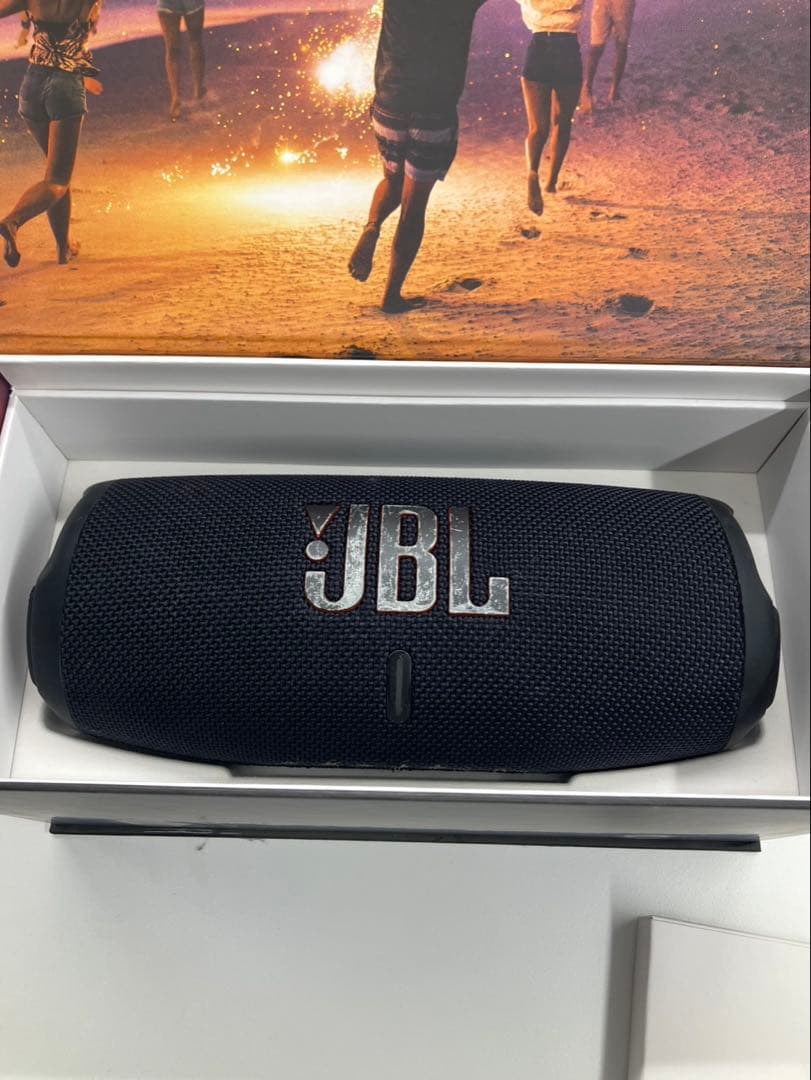 JBL CHARGE 5 ブラック ワイヤレススピーカー【国内正規品・箱付き】