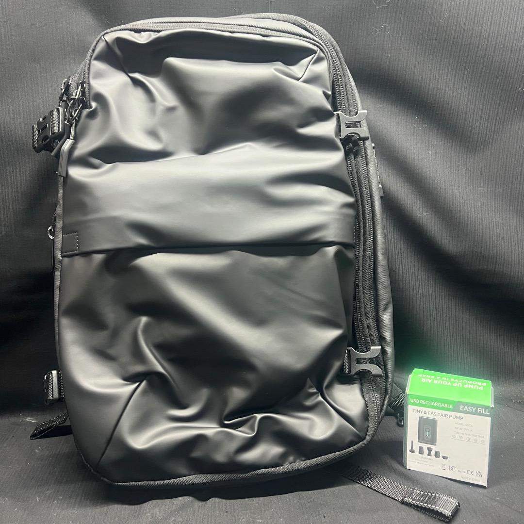 〇Of61 未使用 真空圧縮 バックパック トラベルバッグ