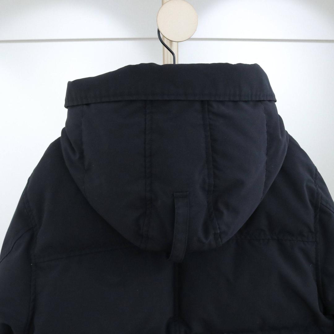  ブラック フード付きダウンジャケット