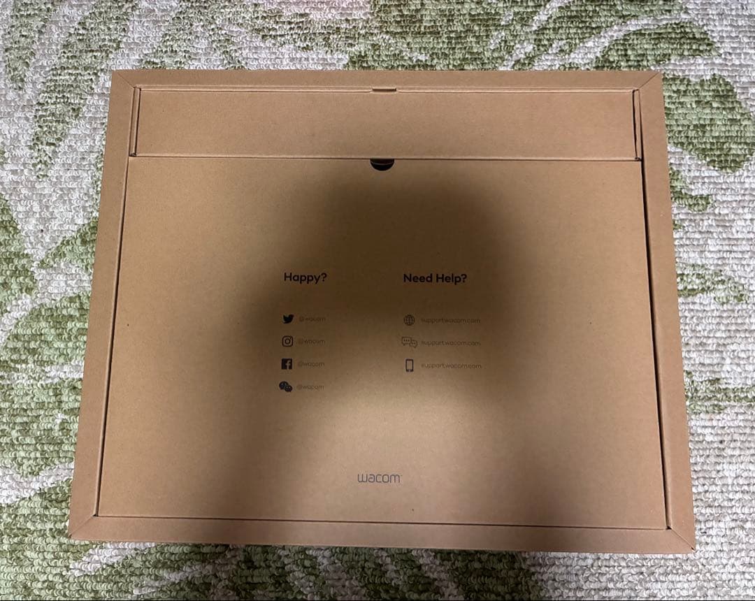 Wacom Cintiq 16 スタンド付