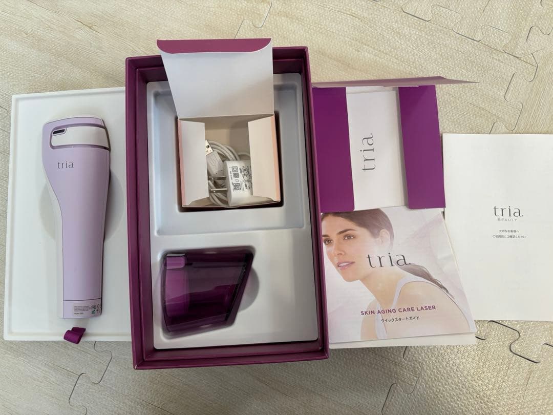 【美品】トリア スキンエイジングケアレーザー 美顔器 tria 本体