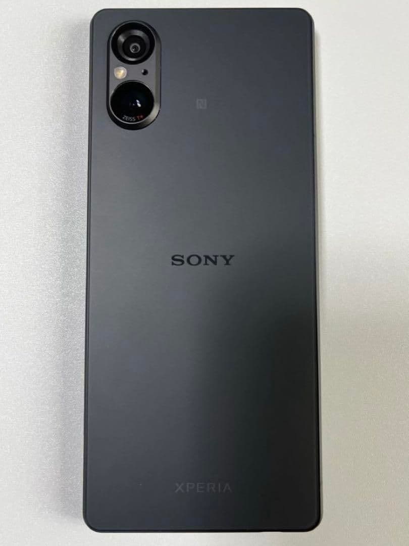 ほぼ新品！Xperia 5V（XQ-DE44）SIMフリー 256GB　ブラック