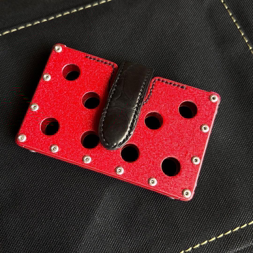 早い者勝ち! エアロコンセプト サマータイム　フェラーリエンジンレッド