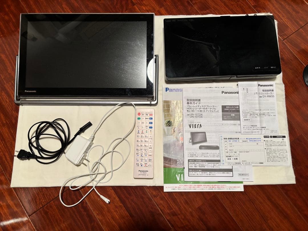 Panasonic UN15TD6-K 2017年製　動作確認済