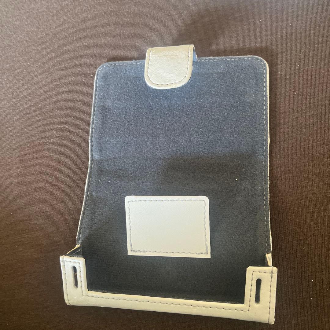 ソニー ワンセグテレビ ブラビア XDV-D500 ホワイト　ACアダプター付き