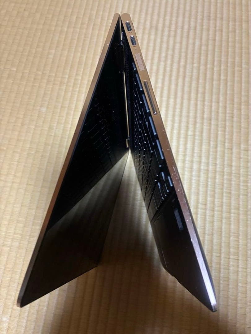 hp spectre x360 ae0017TU 360°回転モデルOffice