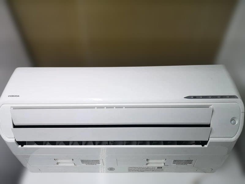 神奈川県内は無料工事、配送付き、室外機セット)コロナ8畳 2018年式 保証あり