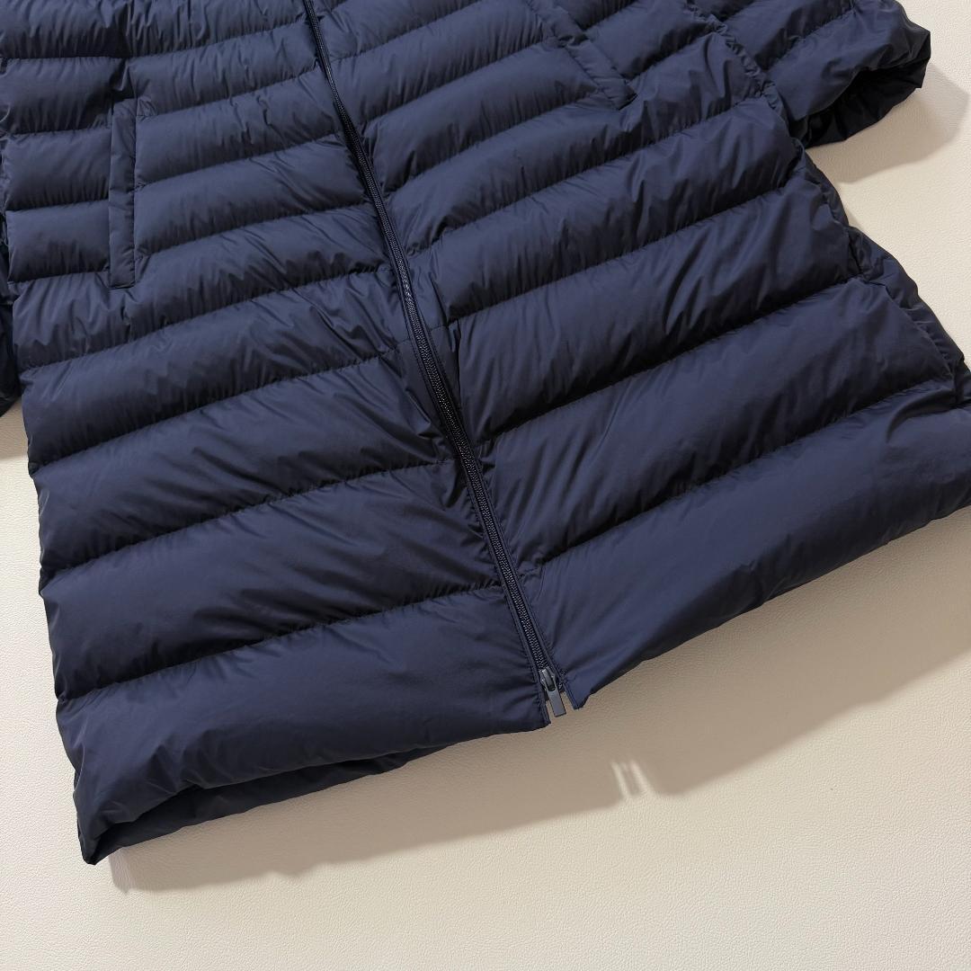 希少　UNIQLO XXL ウルトラライトダウンロングコート　フード取り外し可