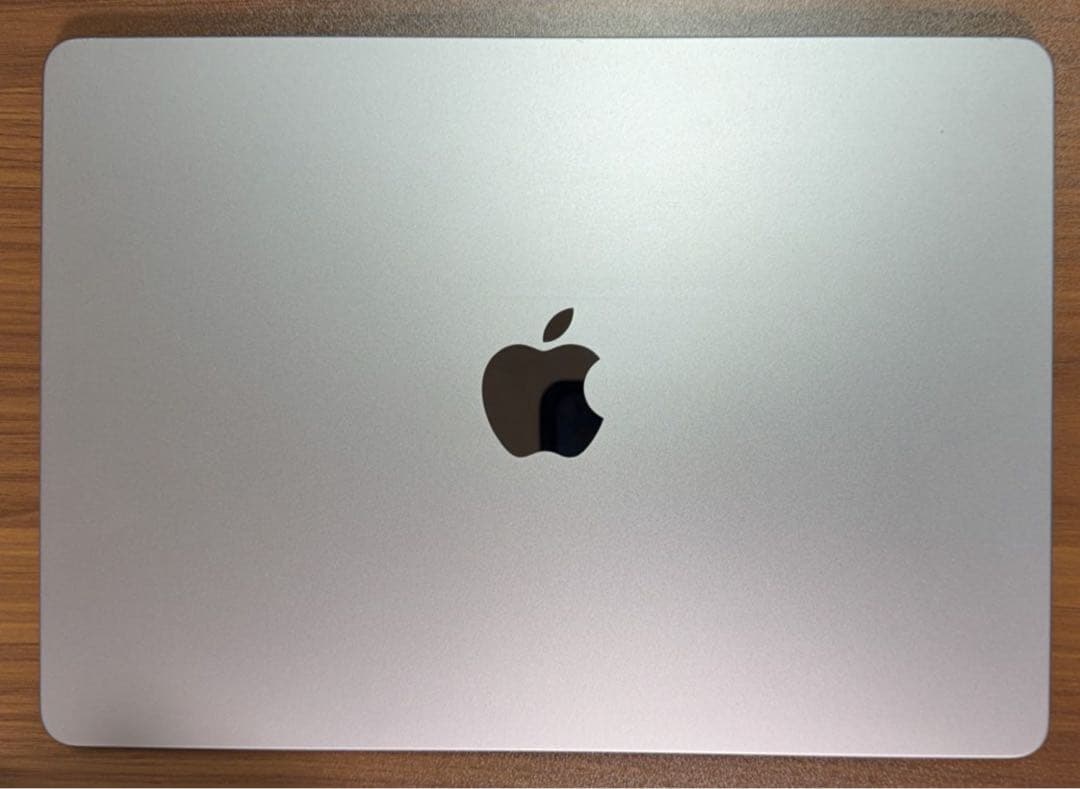 Apple M2 MacBook air 13インチ