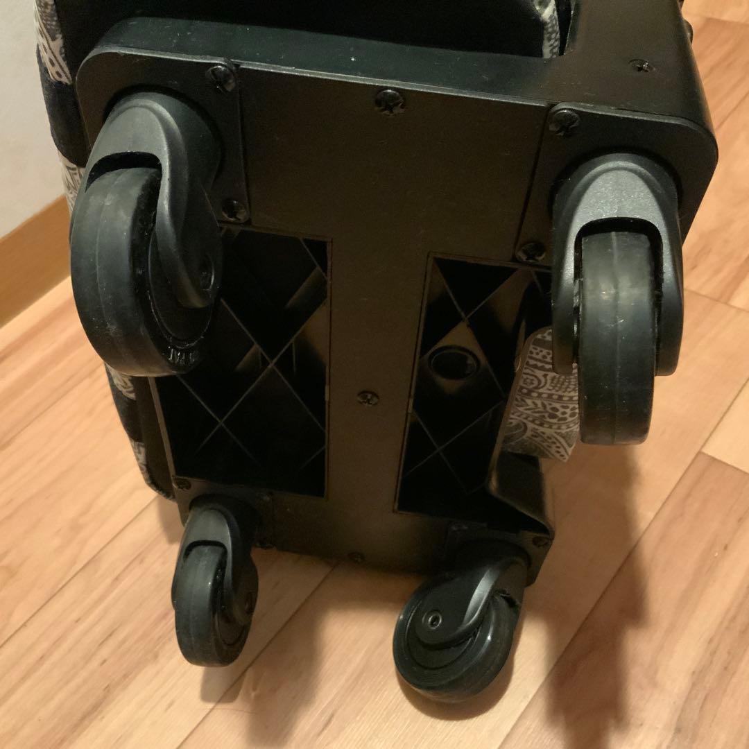 スワニー　ユベーロ