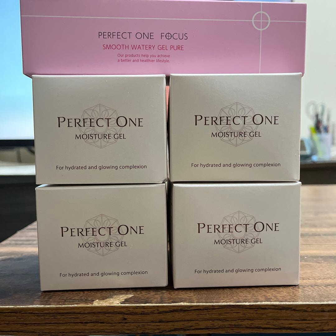 【未開封】パーフェクトワンモイスチャージェル75g×4個 とfocus 1個