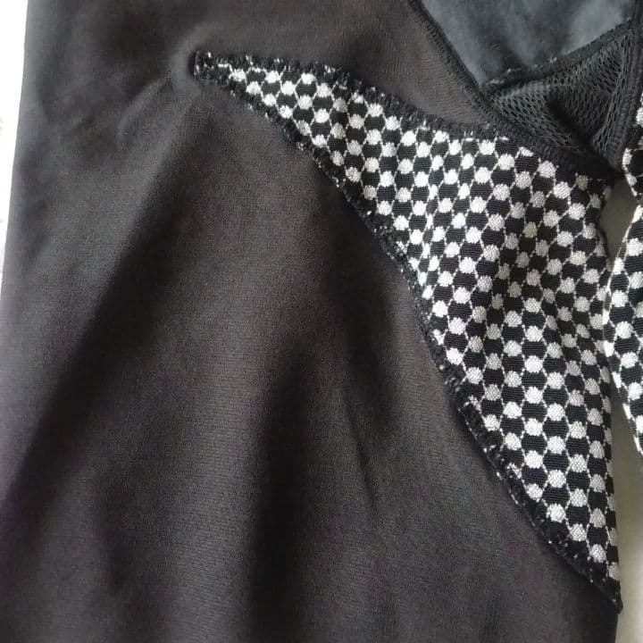 最終価格　マルコ　骨盤ガードル EL-76 黒×緑　レース　2枚